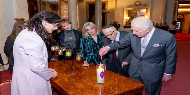 King Charles lights a candle for Holocaust Memorial Day